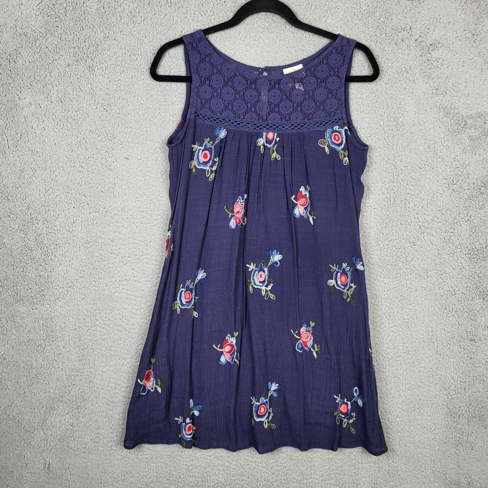 Fig and Flower Anthropologie Shift Style Embroidered Women's dress Size M
